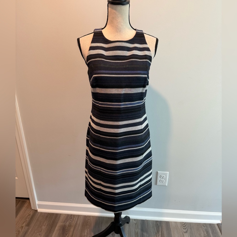 W by Worth Multi Stripe Sleeveless Sheath High Neck Dress Women’s size 6 Lined